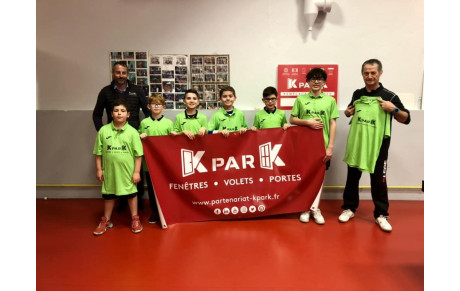 K  par K, remise de maillots